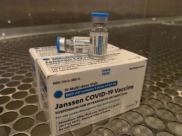 Sesa espera que até o final do ano pessoas as pessoas que foram vacinadas com Janssen estejam com o esquema vacinal completo. Crédito: Divulgação | Sesa