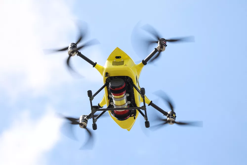 Um drone fez voos de teste para transportar tecido humano de um hospital para outro - Antuérpia, Bélgica, 23 de agosto - Foto: Kenzo TRIBOUILLARD / AFP
