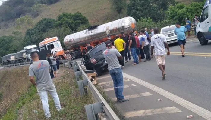 Acidente aconteceu no Km 15 da rodovia 259