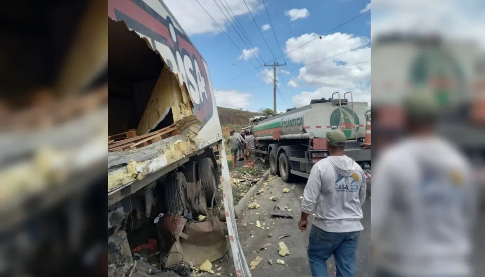 Imagens feitas por motoristas que passavam no local