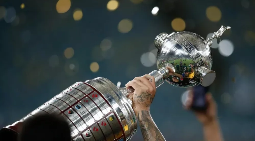 Athletico-PR e Flamengo disputam o título da Copa Libertadores da América Conmebol