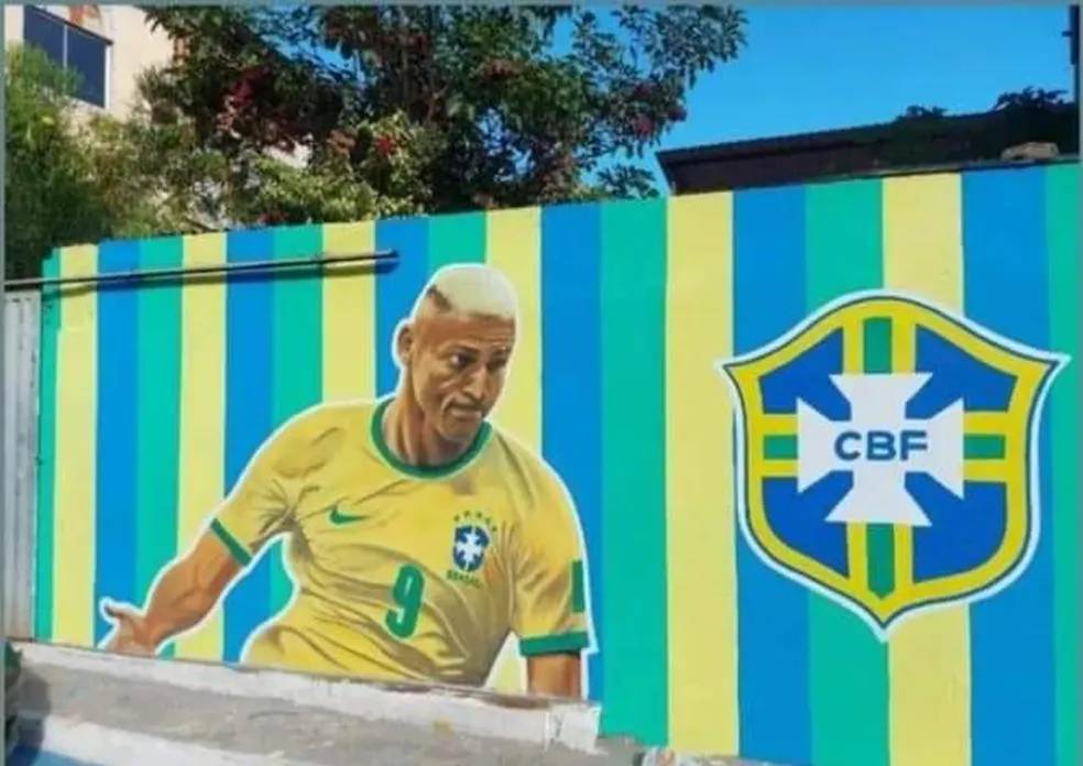 Muro no ES foi pintado para homenagear o jogador capixaba Richarlison, convocado para representar a Seleção Brasileira na Copa do Mundo do Catar - Foto: Roger Vieira