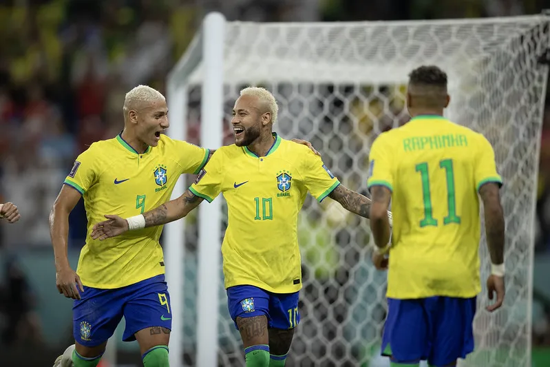 Foto: Reprodução/Neymar marcou de pênalti
