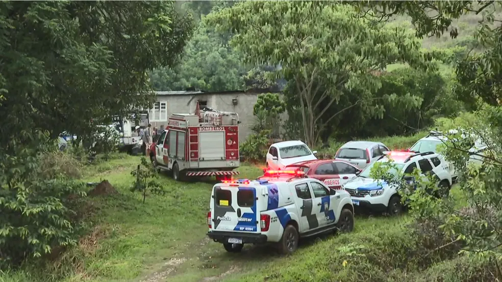 Casa pegou fogo e deixou quatro pessoas mortas em Castelo, sul do ES  Foto: Reprodução/TV Gazeta