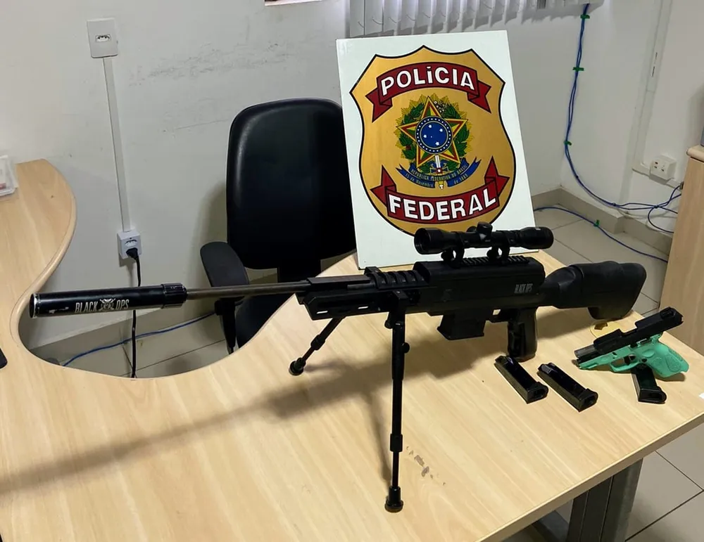 Espingarda de chumbinho que apareceu em vídeo nas redes sociais como suposto rifle para matar Lula na posse, foi apreendida pela PF ?- Foto: Polícia Federal/Divulgação