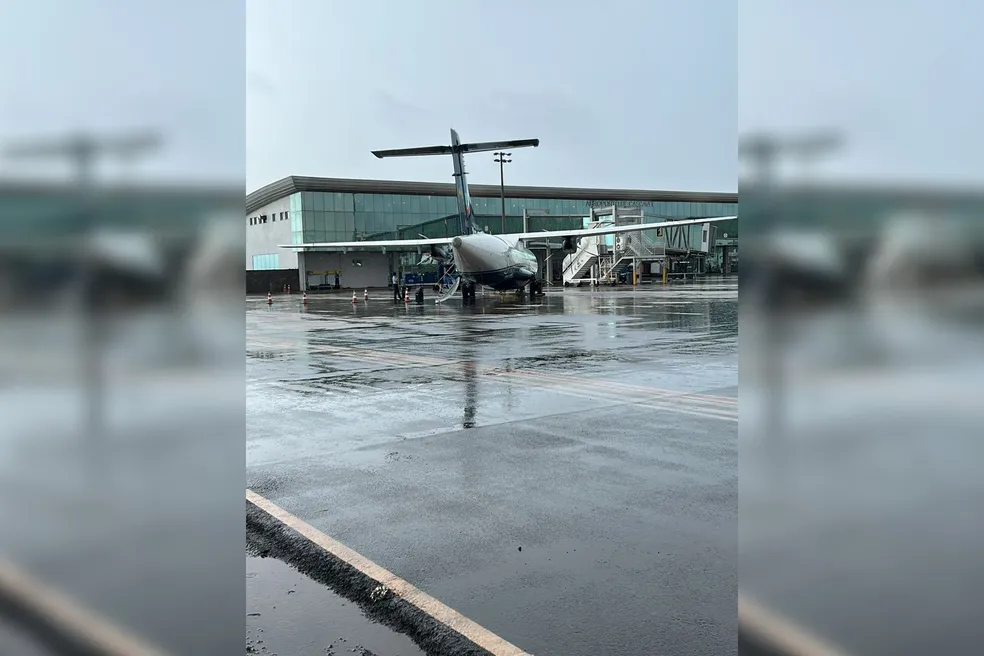 Avião tem trem de pouso danificado após ser arrastado por vento em aeroporto no Paraná  Foto: Divulgação/Prefeitura de Cascavel