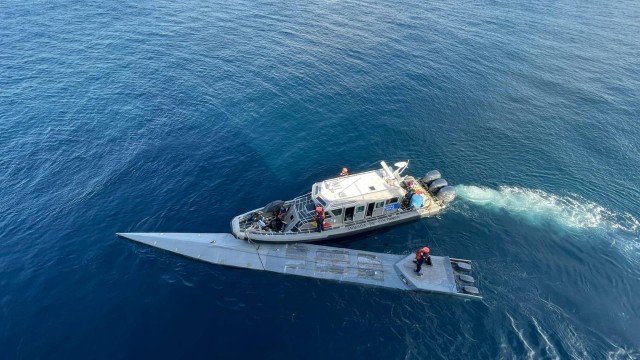 Submarino 'fantasma' é encontrado na Colômbia com R$ 460 milhões em cocaína e dois corpos Foto: Reprodução