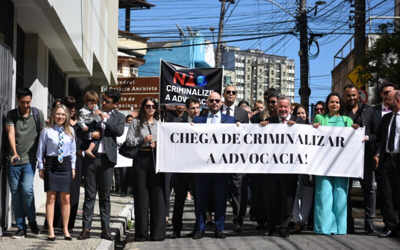 Protesto de advogados criminalistas no Centro de Vitória / crédito: Thiago Soares