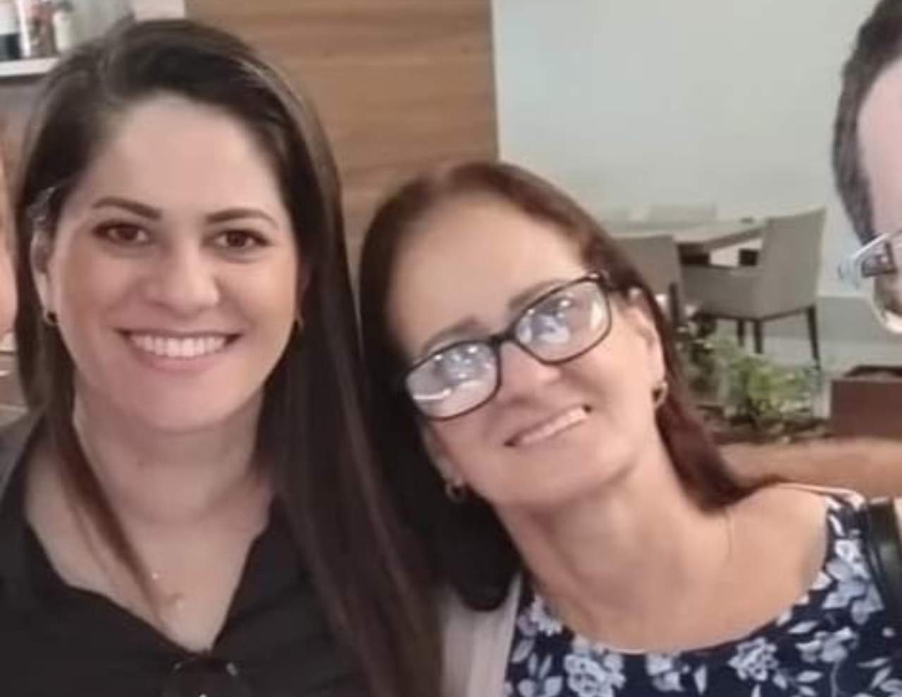 Foto: redes sociais / Marilia Vargas Ribeiro Raasch, de 38 anos, e a mãe dela, Leni Vargas Ribeiro, de 57, morreram no acidente