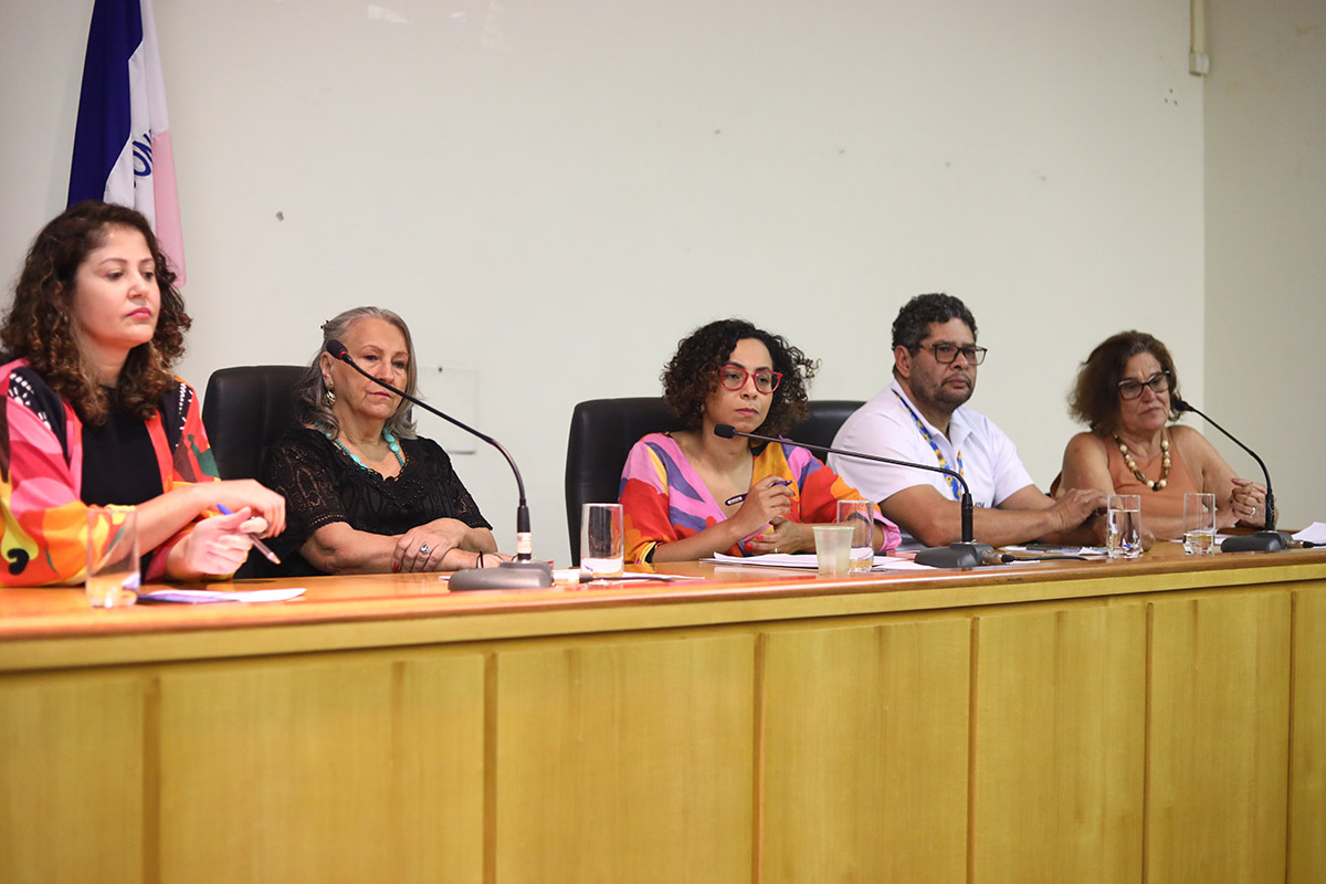 Pacientes, familiares e profissionais da área participaram do lançamento / Foto: Lucas S. Costa