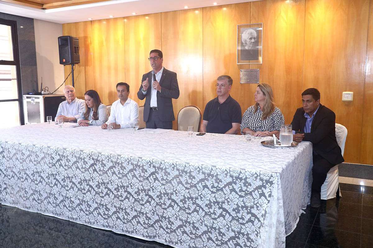 Deputados e entidades ligadas ao agronegócio participaram da reunião nesta terça-feira / Foto: Ellen Campanharo