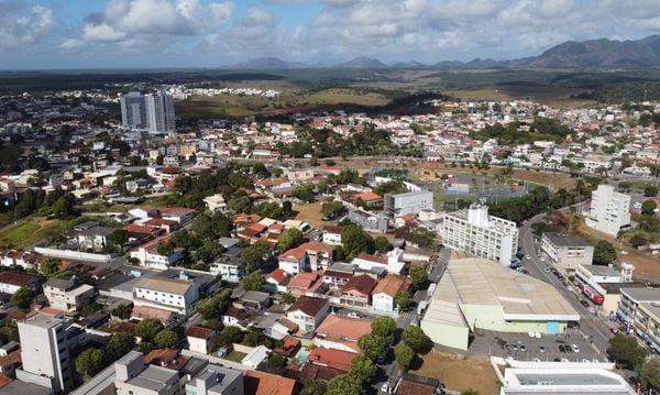 Aracruz foi a terceira cidade do Brasil com mais de 100 mil habitantes que mais gerou emprego no ano passado. (Prefeitura de Aracruz/Divulgação)