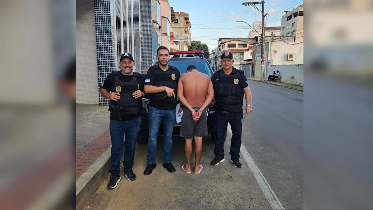 Contra o suspeito, havia um mandado de prisão temporária pelo homicídio de Willian de Jesus. (Divulgação | Polícia Civil)