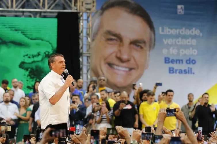 O presidente Jair Bolsonaro fala durante a convenção nacional do Partido Liberal (PL), no estádio do Maracanãzinho, no Rio de Janeiro / Foto: Tomaz Silva/Agência Brasil