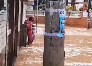 Santa Leopoldina teve 110 mm de chuva; orientação é deixar casas