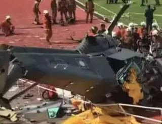Colisão entre helicópteros militares deixa 10 mortos na Malásia