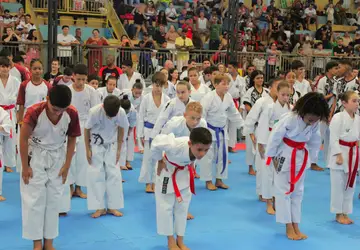 Mais de 300 atletas participaram da abertura do Estadual de Karate em Jaguaré