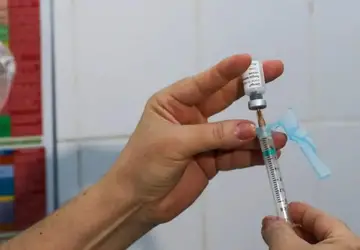 Gripe e dengue: Vitória abre 3 mil vagas para vacinação; saiba quando