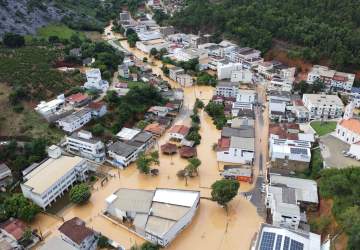 Chuva no ES já deixa mais de mil pessoas fora de casa