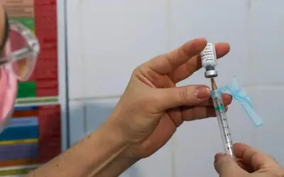 Gripe e dengue: Vitória abre 3 mil vagas para vacinação; saiba quando