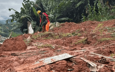 Pelo menos cinco pessoas morrem em decorrência de chuvas que atingem Ipatinga (MG)